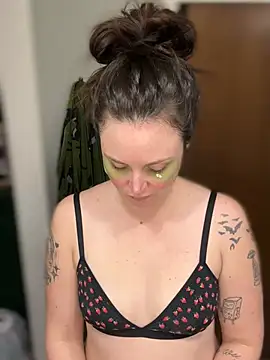 Blaze Baby online show from February 10, 2026, 2:16 pm