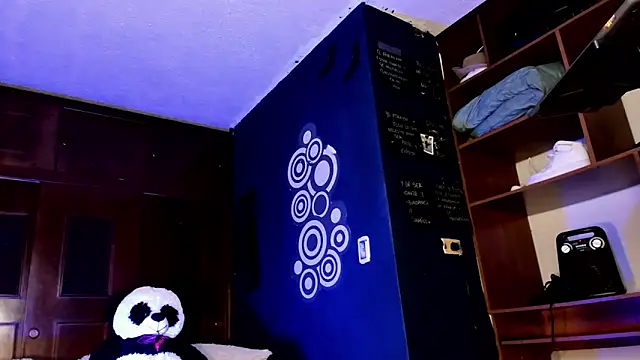 Teo skinny online show from May 11, 2026, 11:02 pm