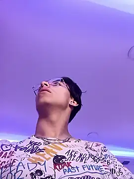 Snapshot of jay_dimarco2 chatting on March 7, 2026, 11:43 pm jay dimarco2 online show from March 7, 2026, 11:43 pm