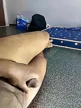 cenyon124 online show from April 16, 2026, 1:39 am