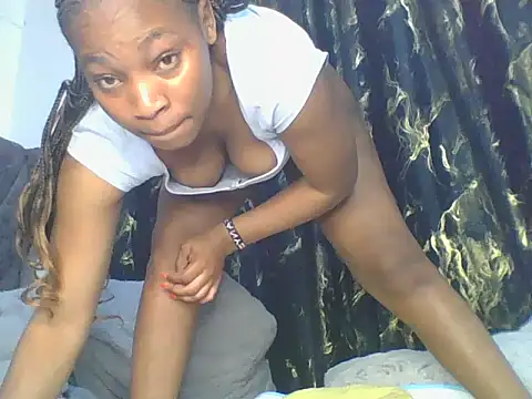  Becky002 online show from November 30, 2025, 8:48 am