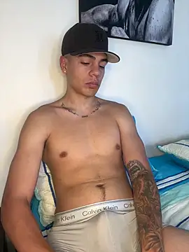 Snapshot of santiago_sosa24 chatting on May 20, 2026, 3:42 pm santiago sosa24 online show from May 20, 2026, 3:42 pm