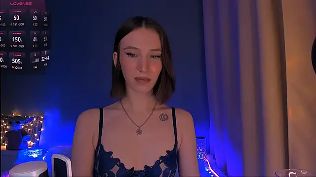 ellaamber online show from January 27, 2025, 5:36 am