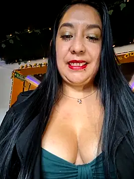 Bella keny online show from November 13, 2025, 6:12 pm