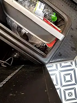 A man in public online show from February 14, 2026, 5:13 pm