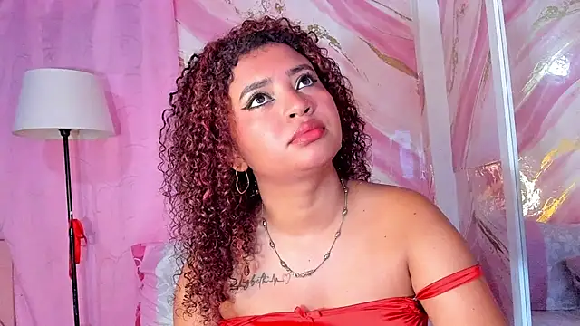 Snapshot of JessyZoe chatting on May 19, 2026, 9:55 pm JessyZoe online show from May 19, 2026, 9:55 pm