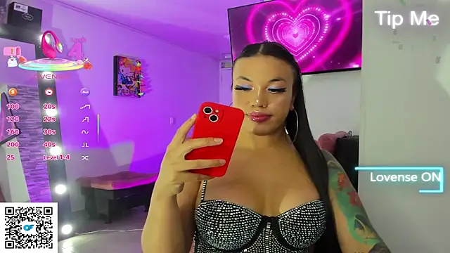 im ahsley online show from September 19, 2025, 12:58 am