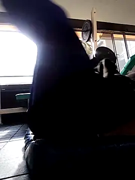 EmaGw online show from February 12, 2026, 8:41 pm