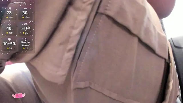 EmaGw online show from October 17, 2025, 7:48 pm