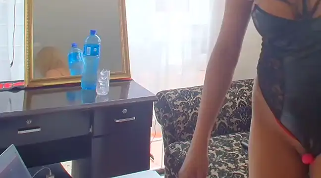 karmicQueen669 online show from December 21, 2024, 3:42 pm