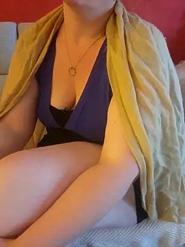 Snapshot of cruellaculdenfer67 chatting on October 13, 2025, 8:05 am cruellaculdenfer67 online show from October 13, 2025, 8:05 am