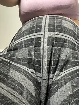 ur pleasure  online show from February 5, 2025, 8:46 pm