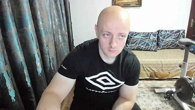 xxxWildxThoughtsxxx online show from October 15, 2025, 9:56 pm