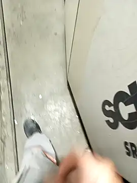 Din0071 online show from January 3, 2025, 10:51 pm