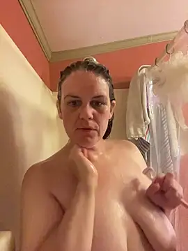 velvetta  online show from October 28, 2025, 3:44 pm