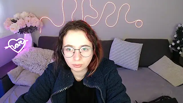 Mini Diva online show from January 10, 2026, 9:04 am