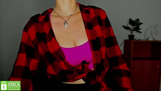 annakillianox online show from October 8, 2025, 11:23 am