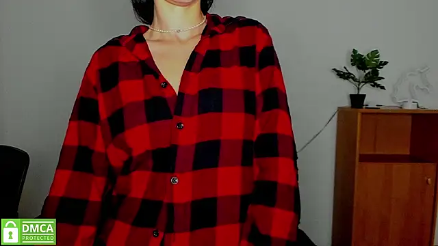 annakillianox online show from October 7, 2025, 5:30 am