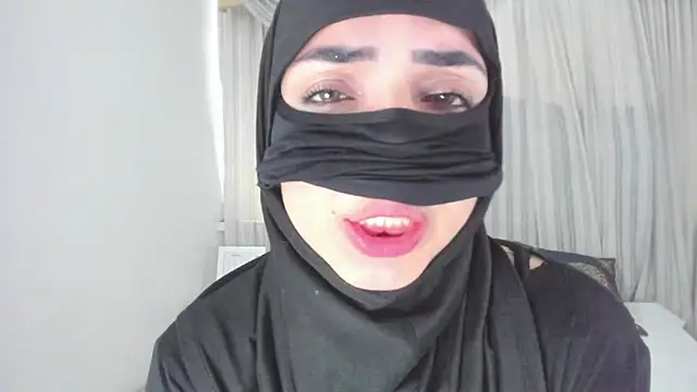 Uzra hayed online show from March 24, 2026, 7:14 pm