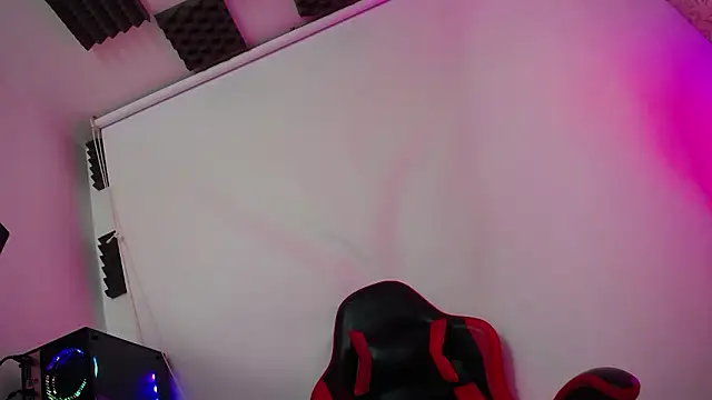 luly pink online show from January 14, 2026, 3:32 am