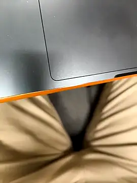 Snapshot of onbifeet chatting on January 18, 2026, 5:49 pm onbifeet online show from January 18, 2026, 5:49 pm