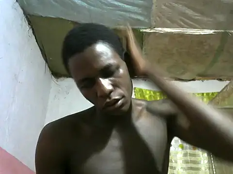 Bigras0011 online show from November 11, 2025, 3:45 am