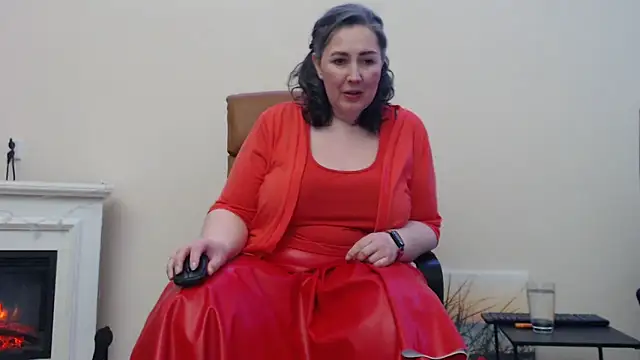 MilfGina online show from February 21, 2025, 8:38 pm