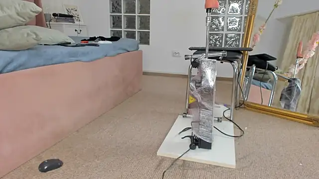 JassyeJoy online show from October 26, 2025, 5:41 am