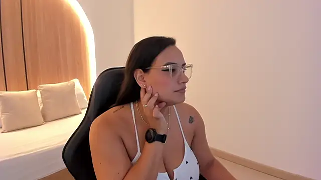 Snapshot of zoe_danae_ chatting on November 12, 2025, 12:31 pm zoe danae online show from November 12, 2025, 12:31 pm