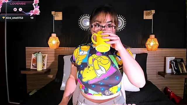 AnnaVictoria   online show from March 14, 2026, 2:17 am