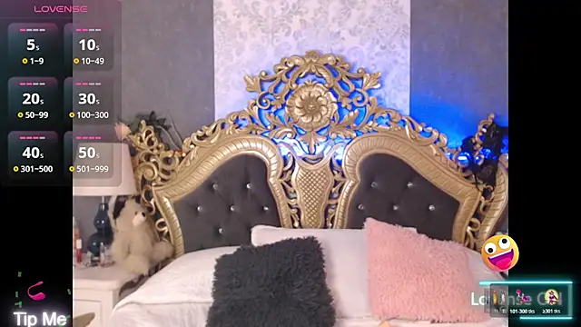 Snapshot of Giselle_Noah chatting on November 8, 2025, 3:59 pm Giselle Noah online show from November 8, 2025, 3:59 pm