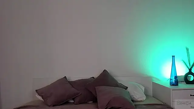 hey tyanka online show from February 2, 2025, 5:53 am