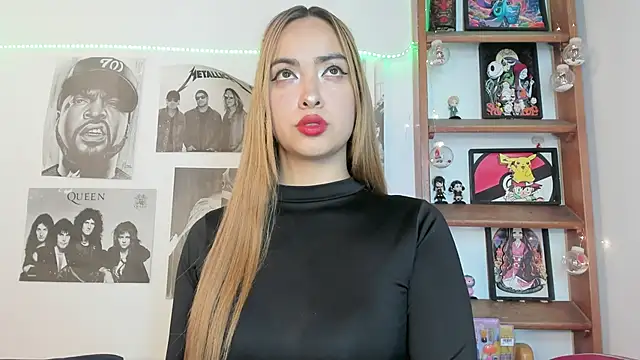 Snapshot of Meowlody chatting on October 21, 2025, 5:23 pm Meowlody online show from October 21, 2025, 5:23 pm