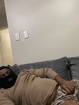 jaytee198610 online show from March 19, 2026, 7:58 pm