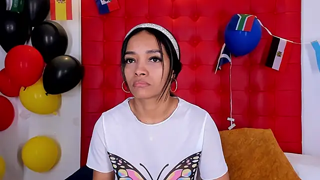 Snapshot of Daliana_Beck chatting on June 24, 2026, 2:15 pm Daliana Beck online show from June 24, 2026, 2:15 pm