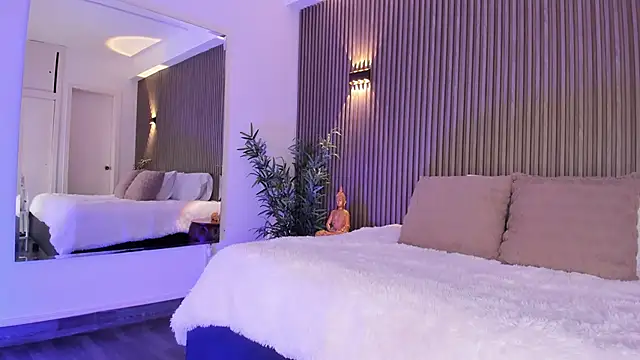 AliceHanz online show from October 9, 2025, 4:24 am