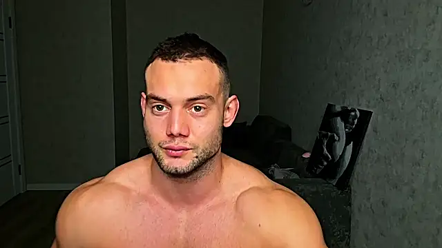 Snapshot of Hasan_Muscle_ chatting on February 8, 2025, 7:16 pm Hasan Muscle online show from February 8, 2025, 7:16 pm