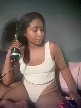 Berry Bans online show from April 12, 2026, 10:35 pm