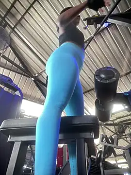 Berry Bans online show from December 18, 2025, 5:28 pm