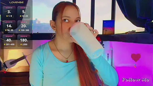 mariana scott   online show from February 9, 2026, 9:57 pm