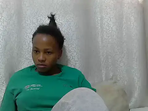 Snapshot of tinabestdoll chatting on November 9, 2025, 11:14 am tinabestdoll online show from November 9, 2025, 11:14 am