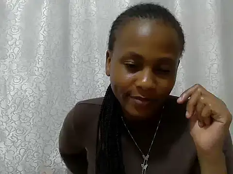 Snapshot of tinabestdoll chatting on October 30, 2025, 11:45 pm tinabestdoll online show from October 30, 2025, 11:45 pm