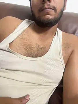 Snapshot of indianhotche chatting on December 16, 2025, 7:18 pm indianhotche online show from December 16, 2025, 7:18 pm