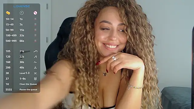  Just a queen 3 online show from February 22, 2026, 11:23 am