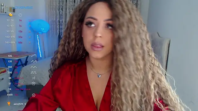  Just a queen 3 online show from November 28, 2025, 6:52 pm