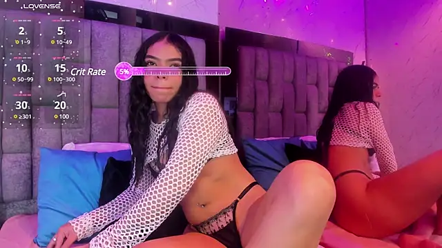 AshleyCampbell  online show from February 5, 2025, 6:56 am