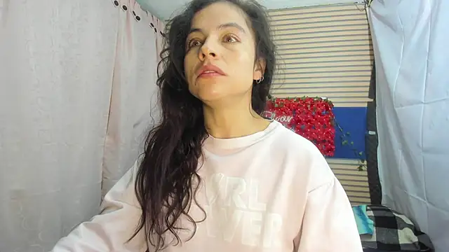 Snapshot of rosse_2504 chatting on May 26, 2026, 12:36 pm rosse 2504 online show from May 26, 2026, 12:36 pm