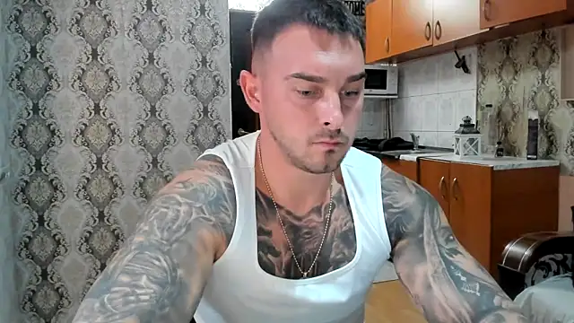 Jonmusclemaster online show from October 31, 2025, 9:00 pm