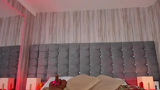 Poacahontasfg online show from April 25, 2026, 4:15 am