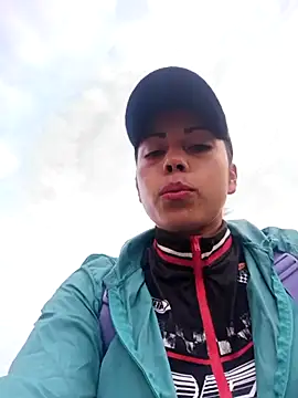  andrea30 online show from October 26, 2025, 10:59 am